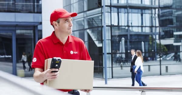 DPD Delivery man